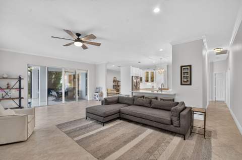 6548 Rock Creek Drive, Lake Worth FL - photo 13 of 25