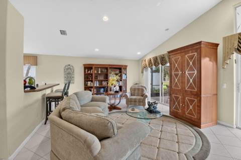 6552 Lucaya Avenue, Boynton Beach FL - photo 10 of 84
