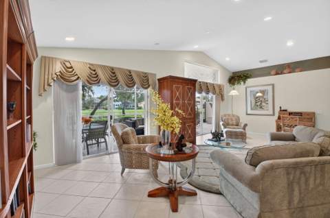 6552 Lucaya Avenue, Boynton Beach FL - photo 11 of 84