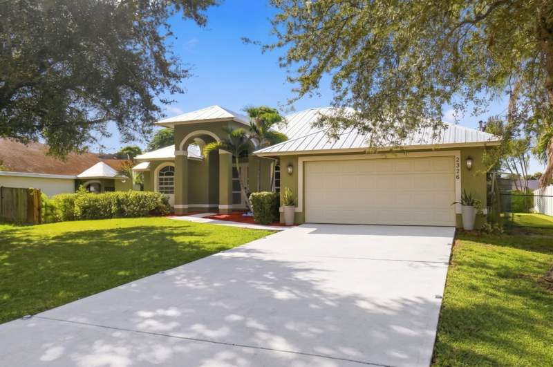 4 bedroom Single Family Residence at 2326 SW Webster Lane, Port St Lucie Section 35, Port St. Lucie — photo 3