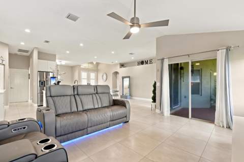 2326 SW Webster Lane, Port St. Lucie FL - photo 21 of 54