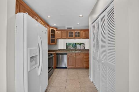 1400 NW 9th Avenue #D-29, Boca Raton FL - photo 10 of 51