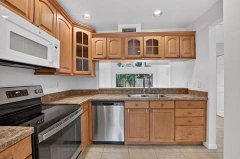 1400 NW 9th Avenue #D-29, Boca Raton FL - photo 11 of 51