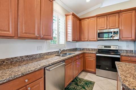 9299 Sapphire Cove Drive, West Palm Beach FL - photo 23 of 56