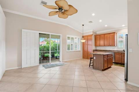 9299 Sapphire Cove Drive, West Palm Beach FL - photo 19 of 56