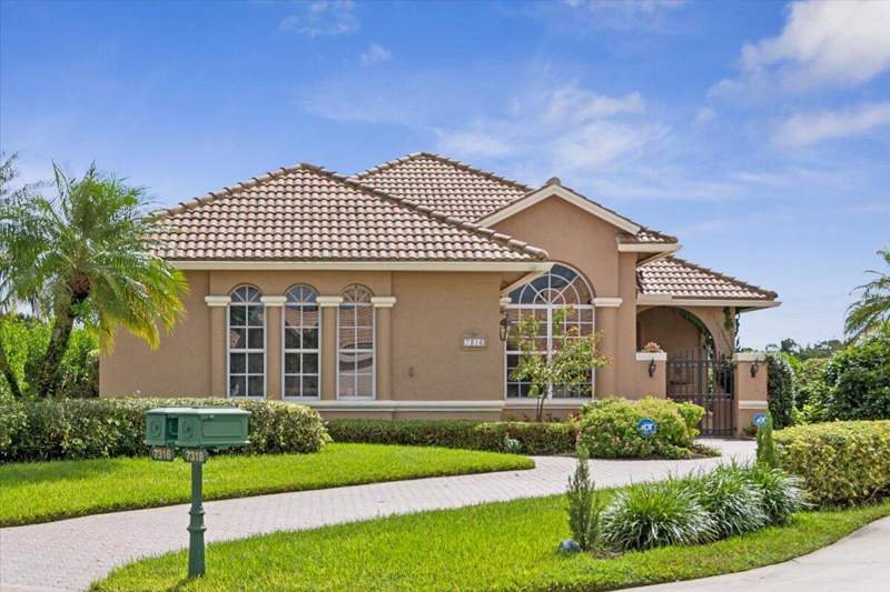 3 bedroom Single Family Residence at 7316 Mystic Way, Mystic Pines At The Reserve, Port St. Lucie — photo 2