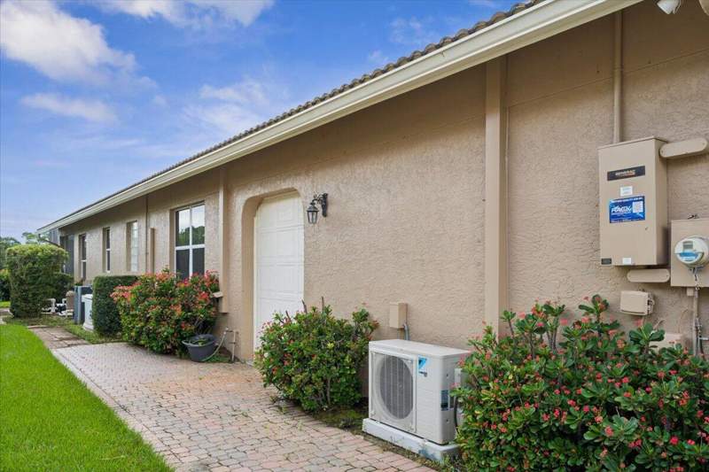 3 bedroom Single Family Residence at 7316 Mystic Way, Mystic Pines At The Reserve, Port St. Lucie — photo 5