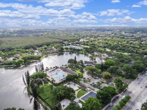 2908 S Carambola Circle #106, Coconut Creek FL - photo 17 of 36