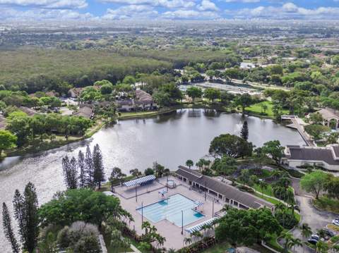 2908 S Carambola Circle #106, Coconut Creek FL - photo 19 of 36