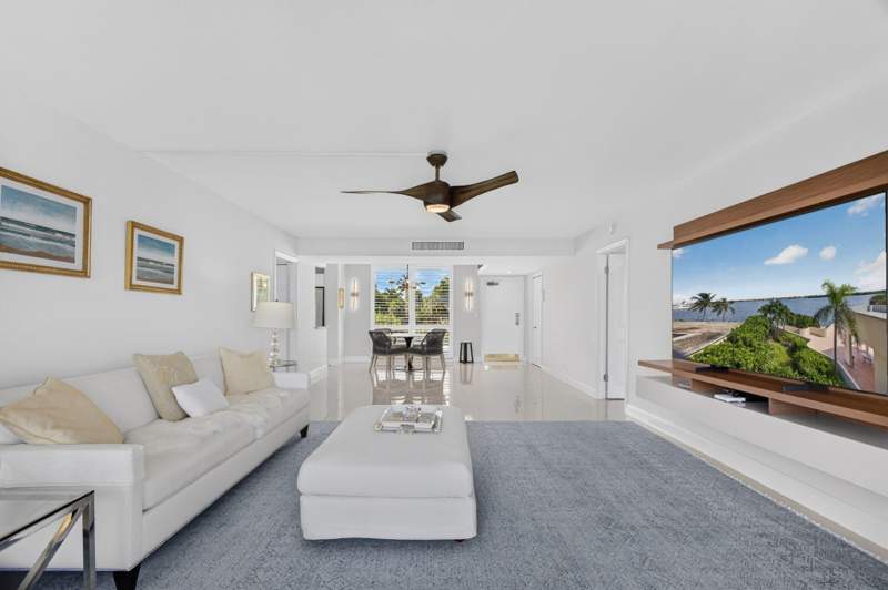 2 bedroom Condominium at 130 Lakeshore #323, Old Port Cove Condo Two, North Palm Beach — photo 5