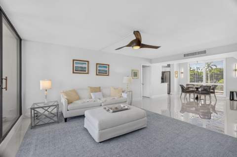 130 Lakeshore #323, North Palm Beach FL - photo 6 of 39