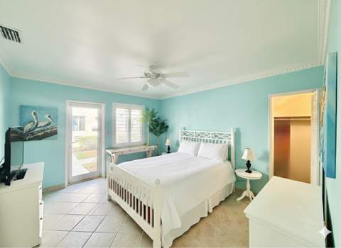 1187 Hillsboro Mile #9E, Hillsboro Beach FL - photo 17 of 34