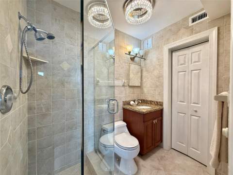 1187 Hillsboro Mile #9E, Hillsboro Beach FL - photo 23 of 34