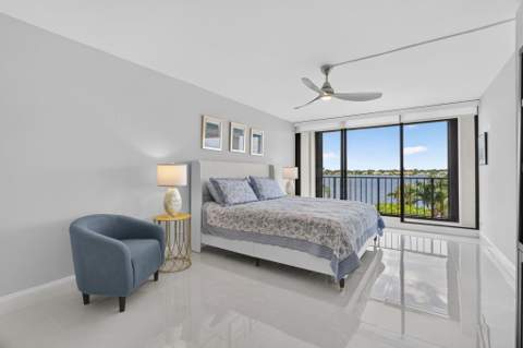 130 Lakeshore #323, North Palm Beach FL - photo 24 of 39