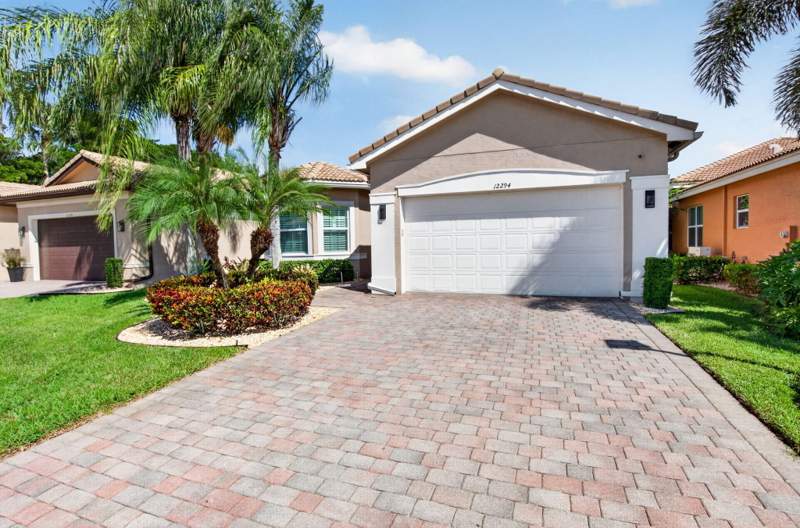 3 bedroom Single Family Residence at 12294 Cascade Valley Lane, Valencia Cove, Boynton Beach — photo 4