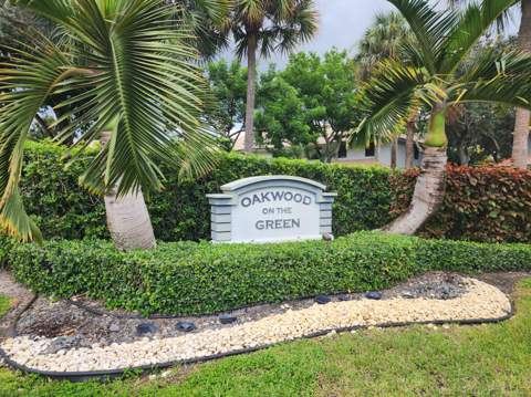 9885 Riverside Drive, Coral Springs FL - photo 24 of 25