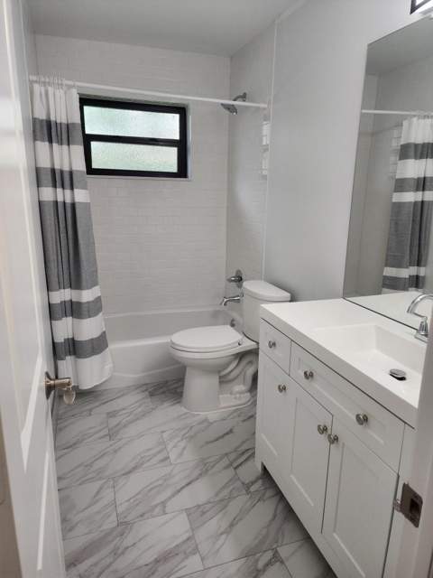 9885 Riverside Drive, Coral Springs FL - photo 17 of 25
