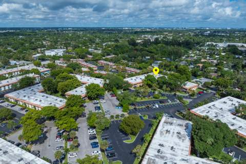 1951 NE 2nd Avenue #I216, Wilton Manors FL - photo 19 of 48