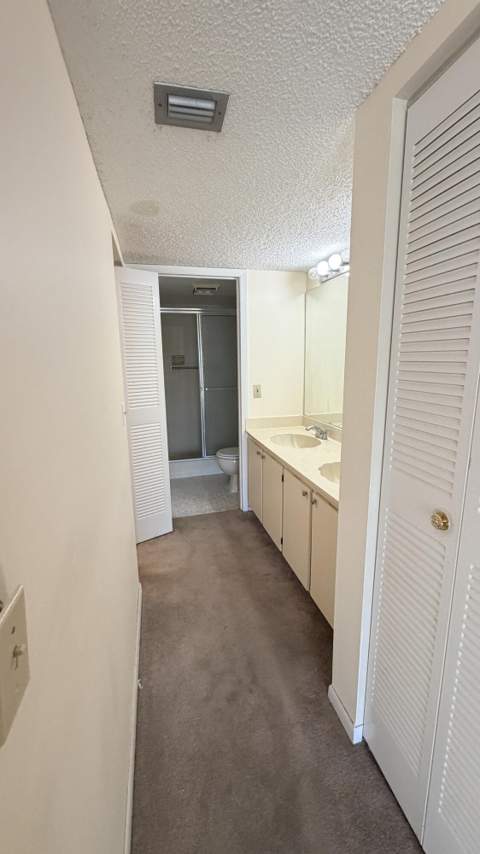 7879 Willow Spring Drive #927, Lake Worth FL - photo 18 of 32