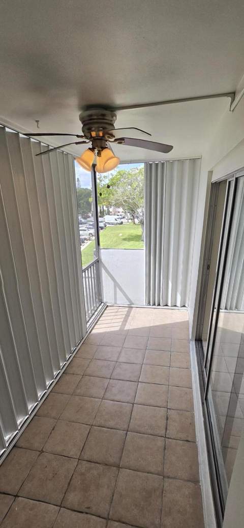 4154 Inverrary Drive #302, Lauderhill FL - photo 18 of 25
