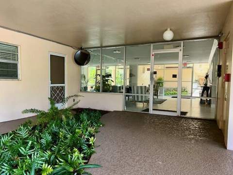6200 NW 2nd Avenue #212, Boca Raton FL - photo 18 of 35
