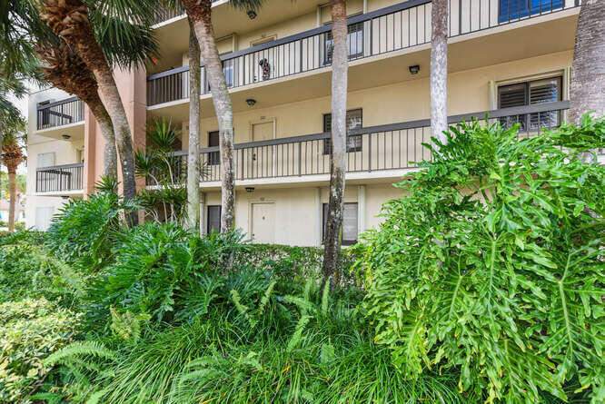 2 bedroom Condominium at 1401 Tidal Pointe Boulevard #202, Marina At The Bluffs Condo, Jupiter — photo 4