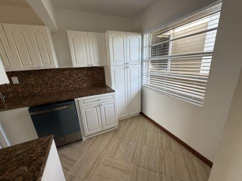 3120 N Pine Island Road #403, Sunrise FL - photo 7 of 15