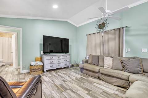 799 Huff Road, Haverhill FL - photo 11 of 59