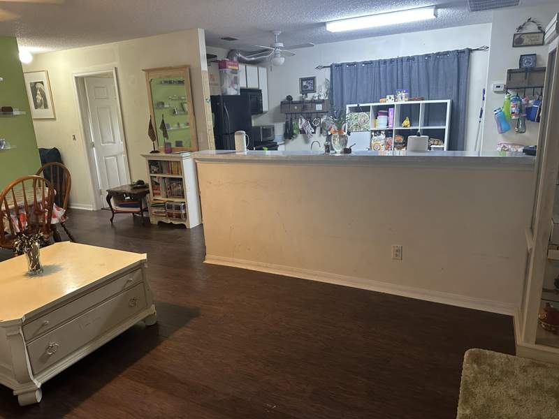 4 bedroom Single Family Residence at 6710 N Kings Highway, Lakewood Park Unit 9, Fort Pierce — photo 4