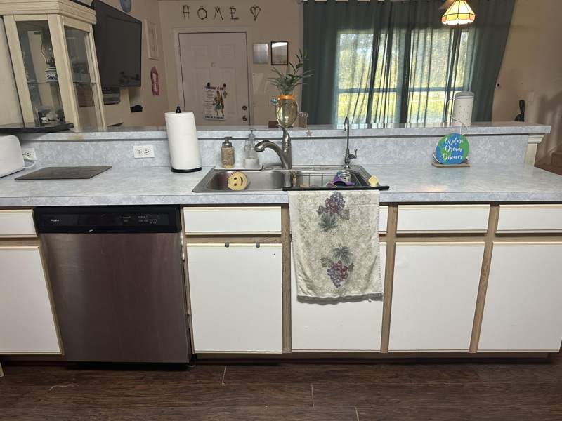 4 bedroom Single Family Residence at 6710 N Kings Highway, Lakewood Park Unit 9, Fort Pierce — photo 5