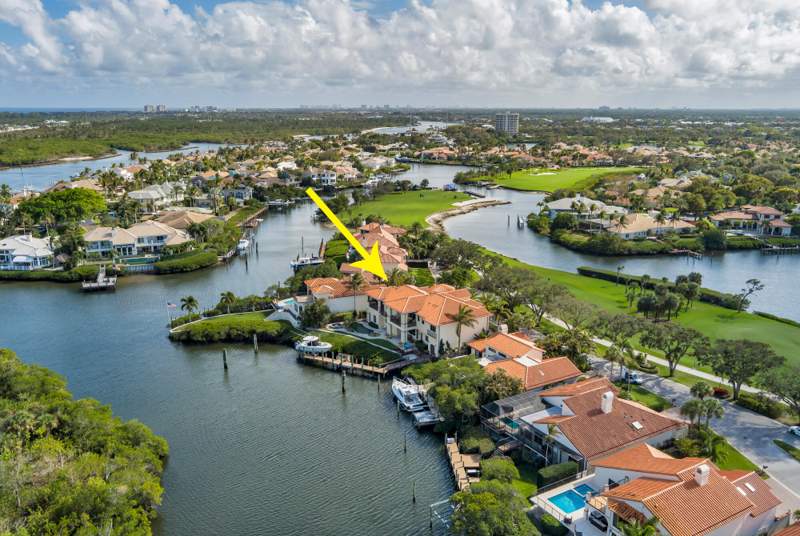 4 bedroom Single Family Residence at 16904 Passage, Jonathans Landing-Passage Islands 5, Jupiter — photo 3