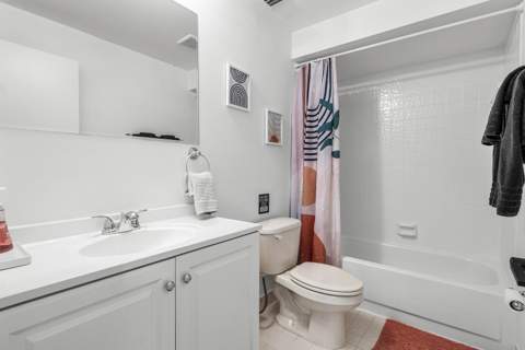 526 Club Drive, Palm Beach Gardens FL - photo 15 of 61