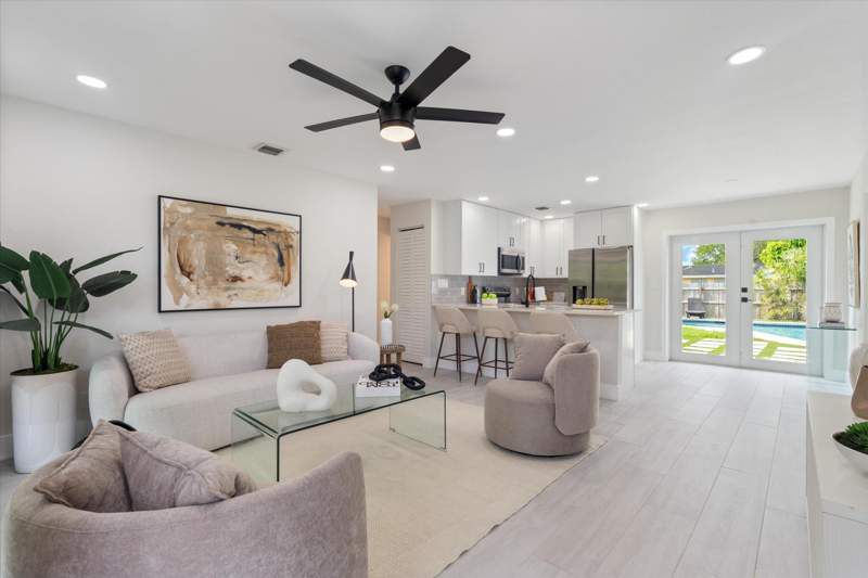 3 bedroom Single Family Residence at 1339 SW 46th Avenue, Broadview Park Sec 3, Fort Lauderdale — photo 5