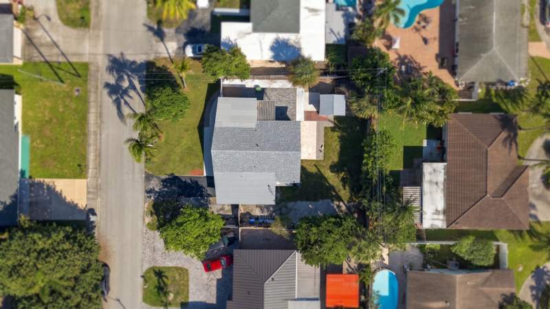 4 bedroom Single Family Residence at 1810 NE 42nd Street, Beacon Heights, Pompano Beach — photo 5