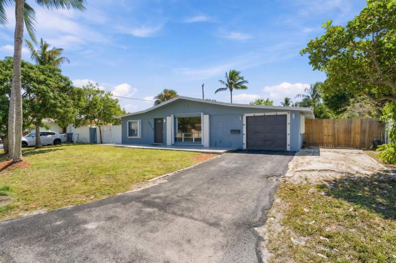 4 bedroom Single Family Residence at 1810 NE 42nd Street, Beacon Heights, Pompano Beach — photo 3