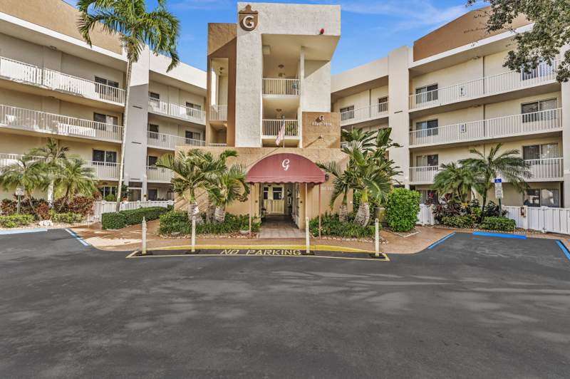 2 bedroom Condominium at 7814 Trent Drive #412, Trent Condominium G, Tamarac — photo 2