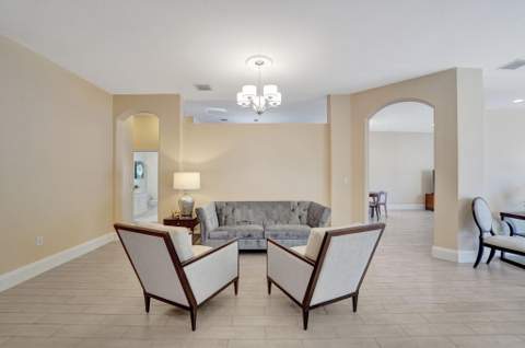 16748 NW 15th Street, Pembroke Pines FL - photo 8 of 54