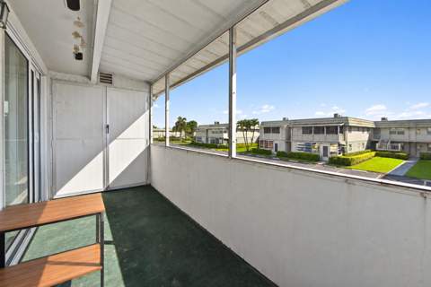 562 Monaco L, Delray Beach FL - photo 12 of 26
