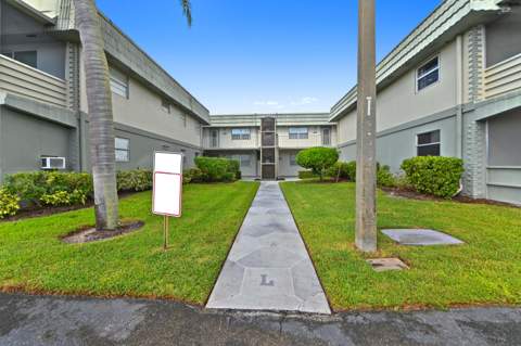 562 Monaco L, Delray Beach FL - photo 14 of 26