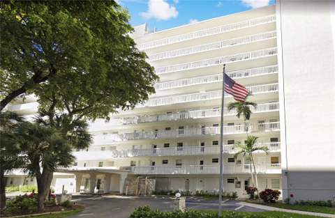 2555 NE 11th Street #404, Fort Lauderdale FL - photo 21 of 22