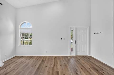 704 Ryder Cup Circle, Palm Beach Gardens FL - photo 9 of 110