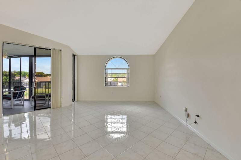 3 bedroom Condominium at 5195 Europa Drive #M, Platina / Diamante Village, Boynton Beach — photo 4