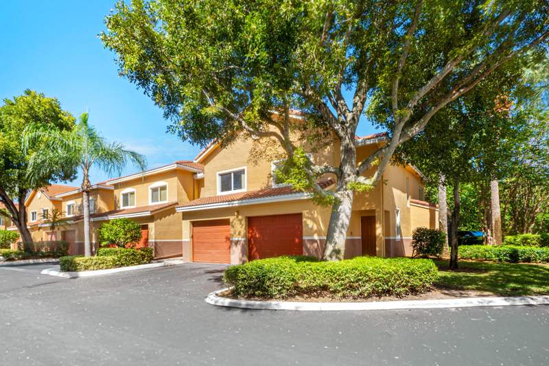 2 bedroom Townhouse at 1100 Scotia Drive #108, Hypoluxos Mariners Cay Condo, Hypoluxo — photo 3