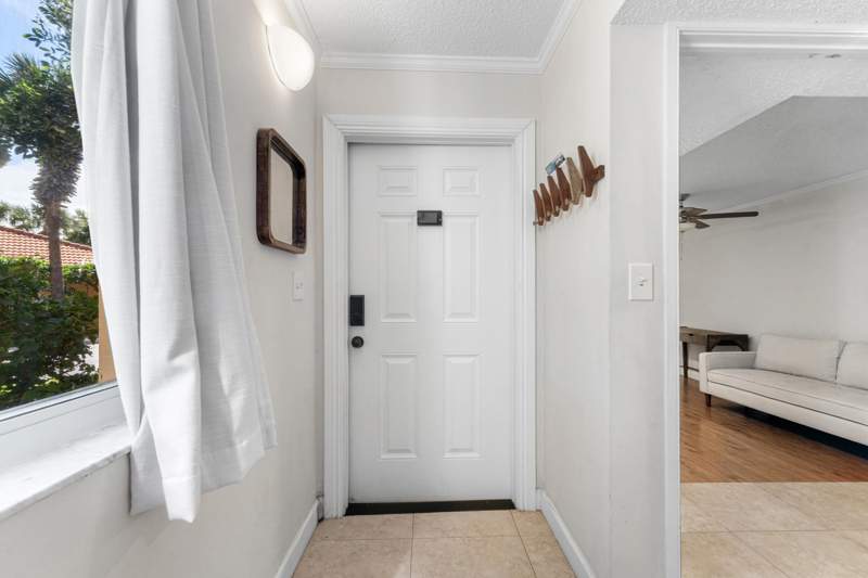 2 bedroom Townhouse at 1100 Scotia Drive #108, Hypoluxos Mariners Cay Condo, Hypoluxo — photo 4