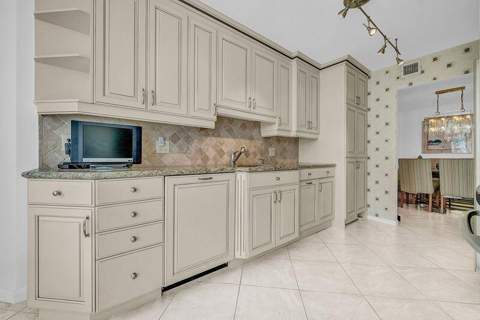 550 S Ocean Boulevard #602, Boca Raton FL - photo 7 of 52