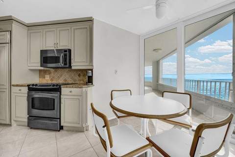 550 S Ocean Boulevard #602, Boca Raton FL - photo 9 of 52