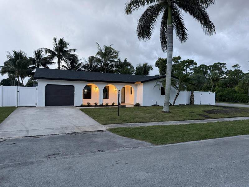 3 bedroom Single Family Residence at 1798 SW 10th Street, Boca Raton Square Unit 19, Boca Raton — photo 2