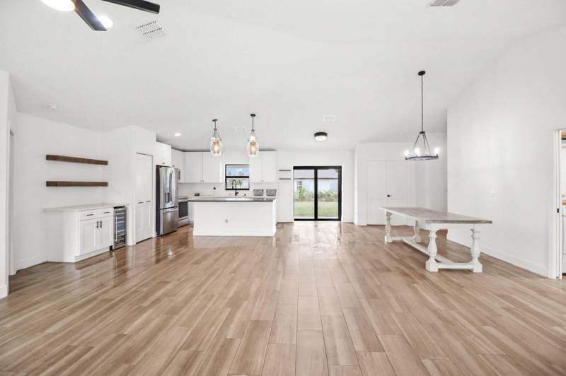 4 bedroom Single Family Residence at 1322 SW Calmar Avenue, Port St Lucie Section 33, Port St. Lucie — photo 5