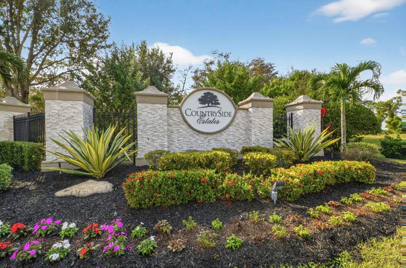 4 bedroom Single Family Residence at 10625 Oak Meadow Lane, South Road Pud, Lake Worth — photo 2