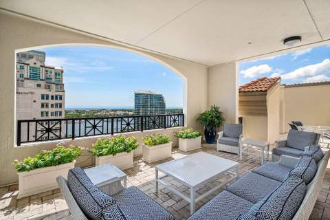 801 S Olive Avenue #1506, West Palm Beach FL - photo 17 of 33